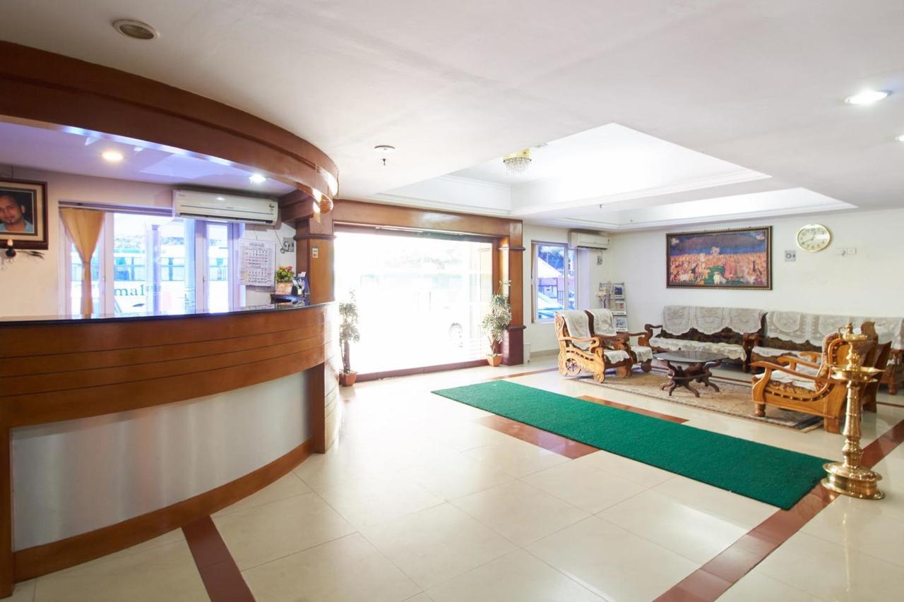 ホテル Sree Gokulam Sabari Chavakkad エクステリア 写真